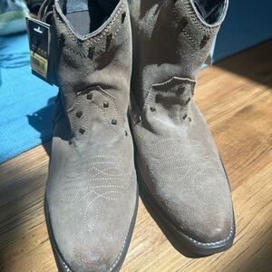 Roper Women's Tan Studded Ankle Booties